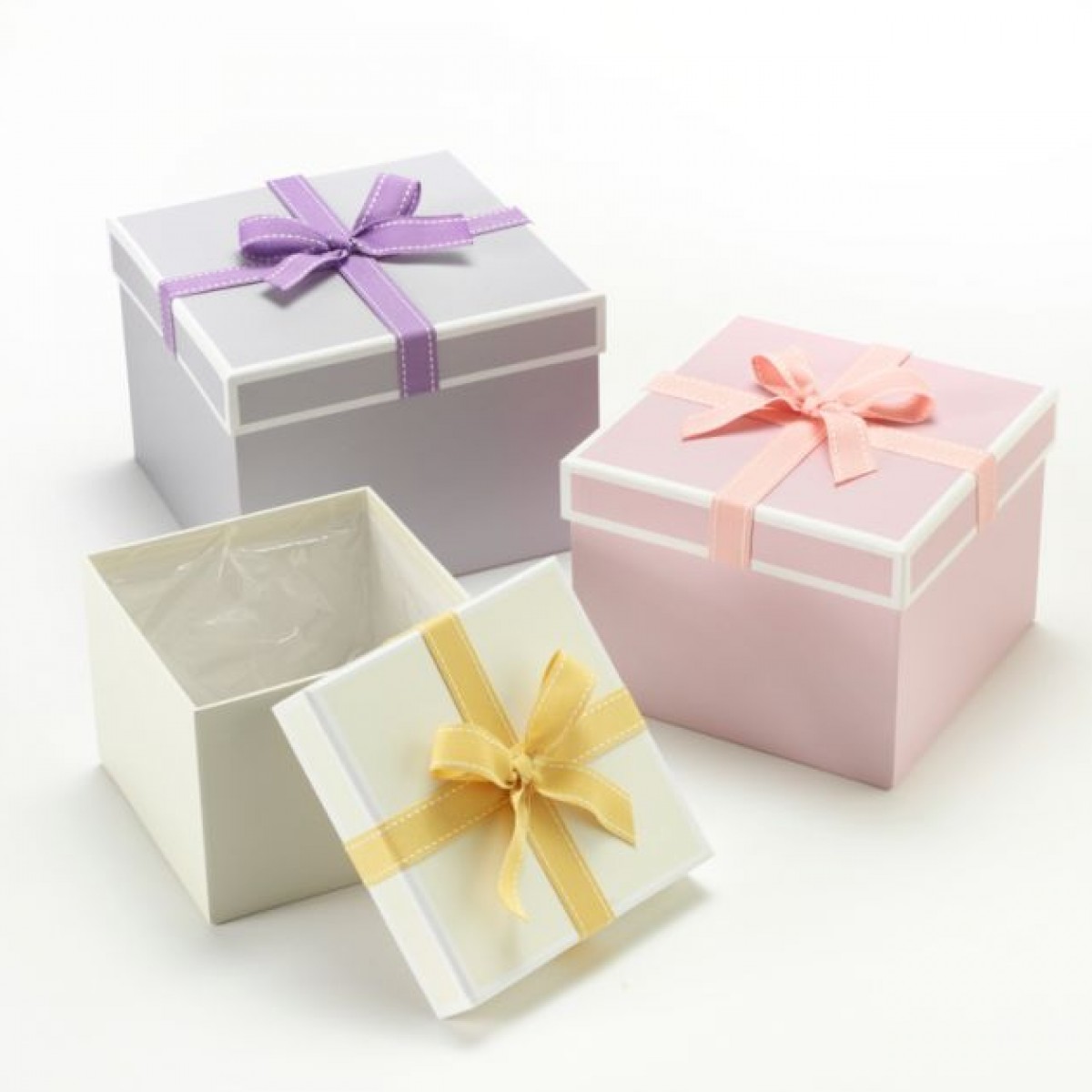 5025 Grey/Pink/Cream Square Paper Gift Box With Bow Lined - Set of 3