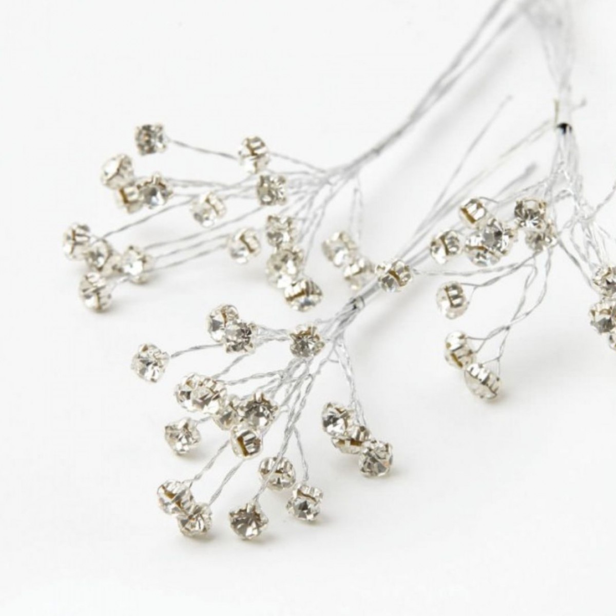 4161 D Mante Spray Silver 5mm 50 Strings