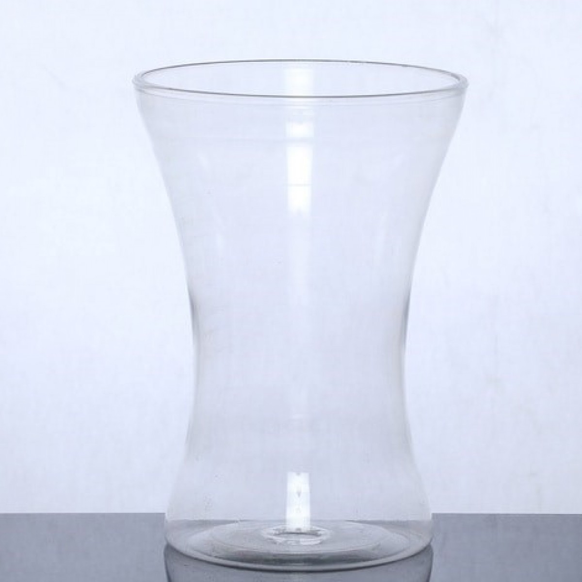 5119 Hantied Clear 14x20cm Acrylic Vase - 1 No