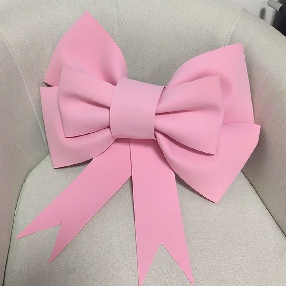 4521 Giant Gift Bow Medium Pink 50x60cm
