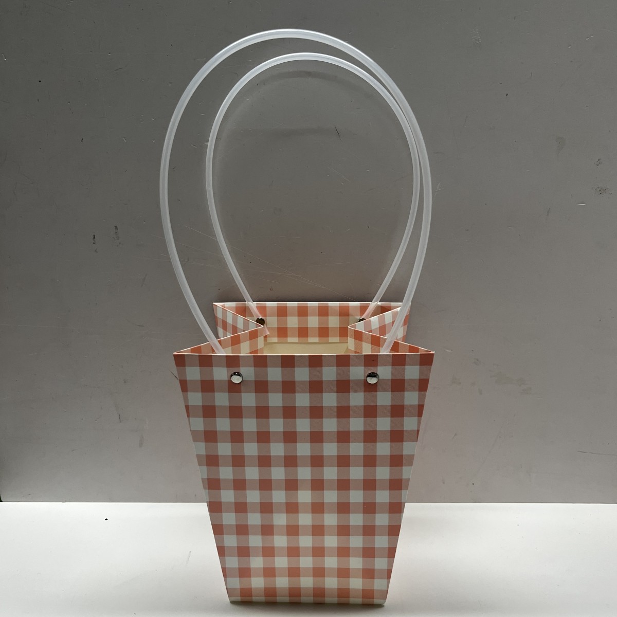 5757 Pink Conical Chex Printed Flower Paper Bag  10x1
