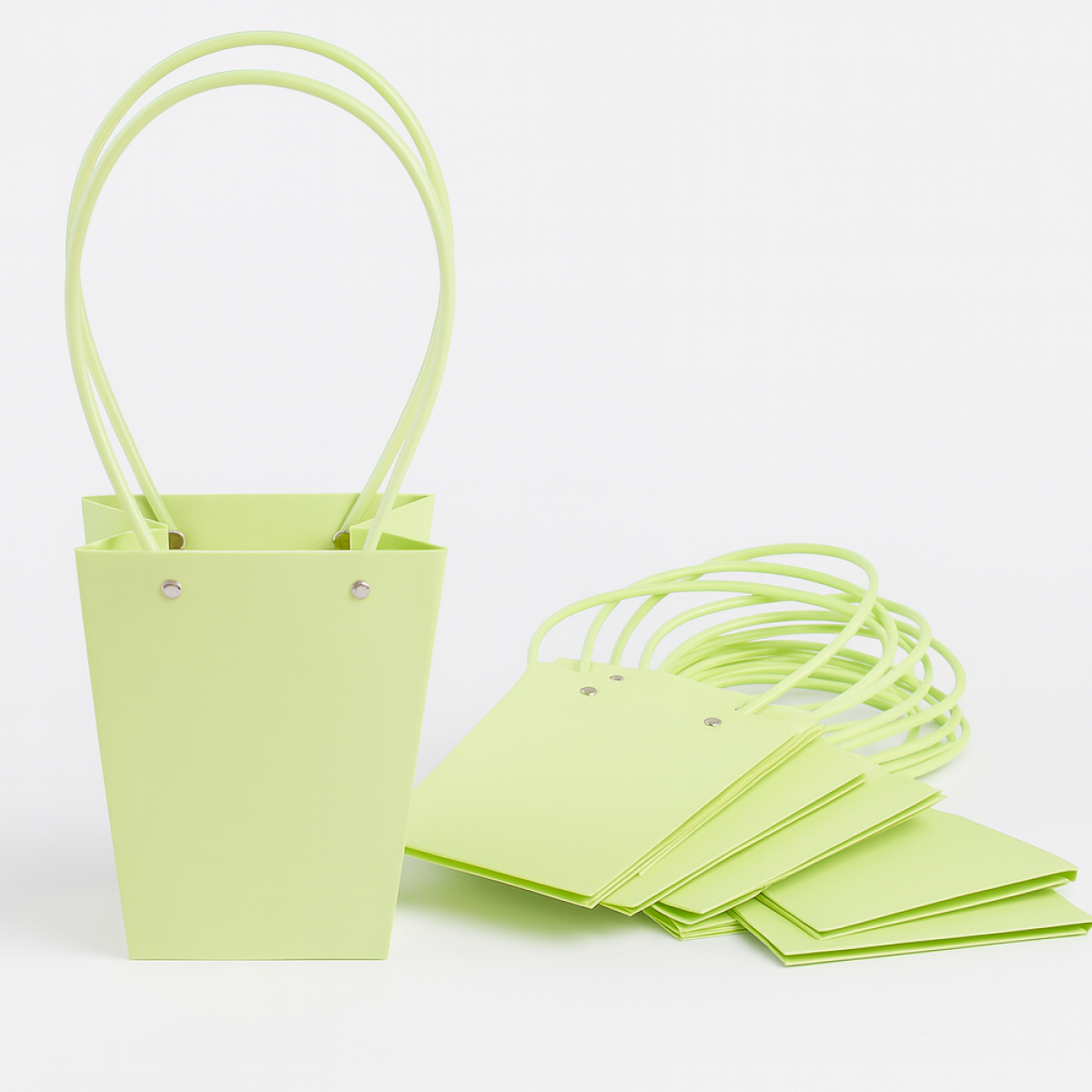 5767 Conical Flower Paper Bag Green (10 Nos) 17x11.5x20cm 