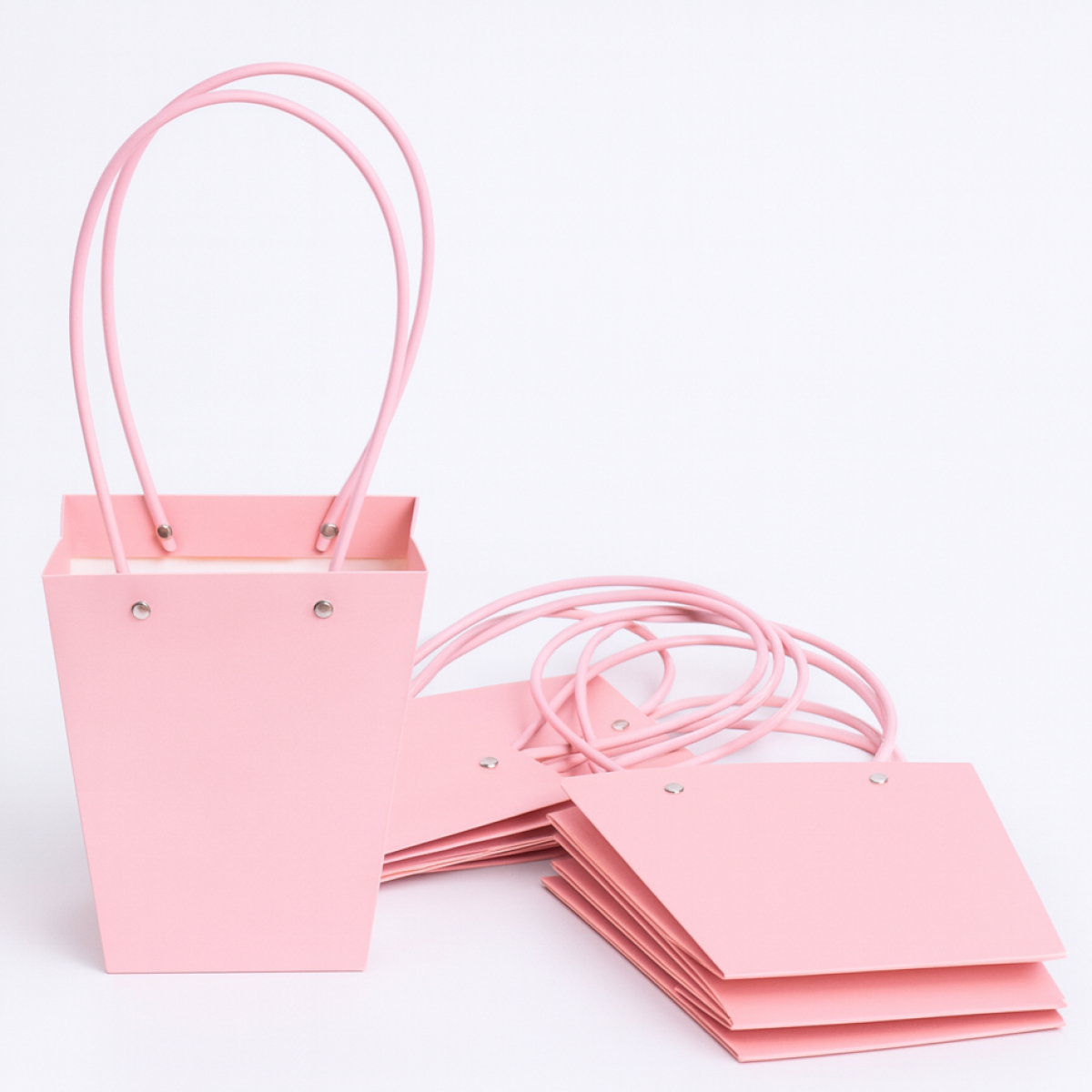 5769 Conical Flower Paper Bag Light Pink (10 Nos) 17x11.5x20cm