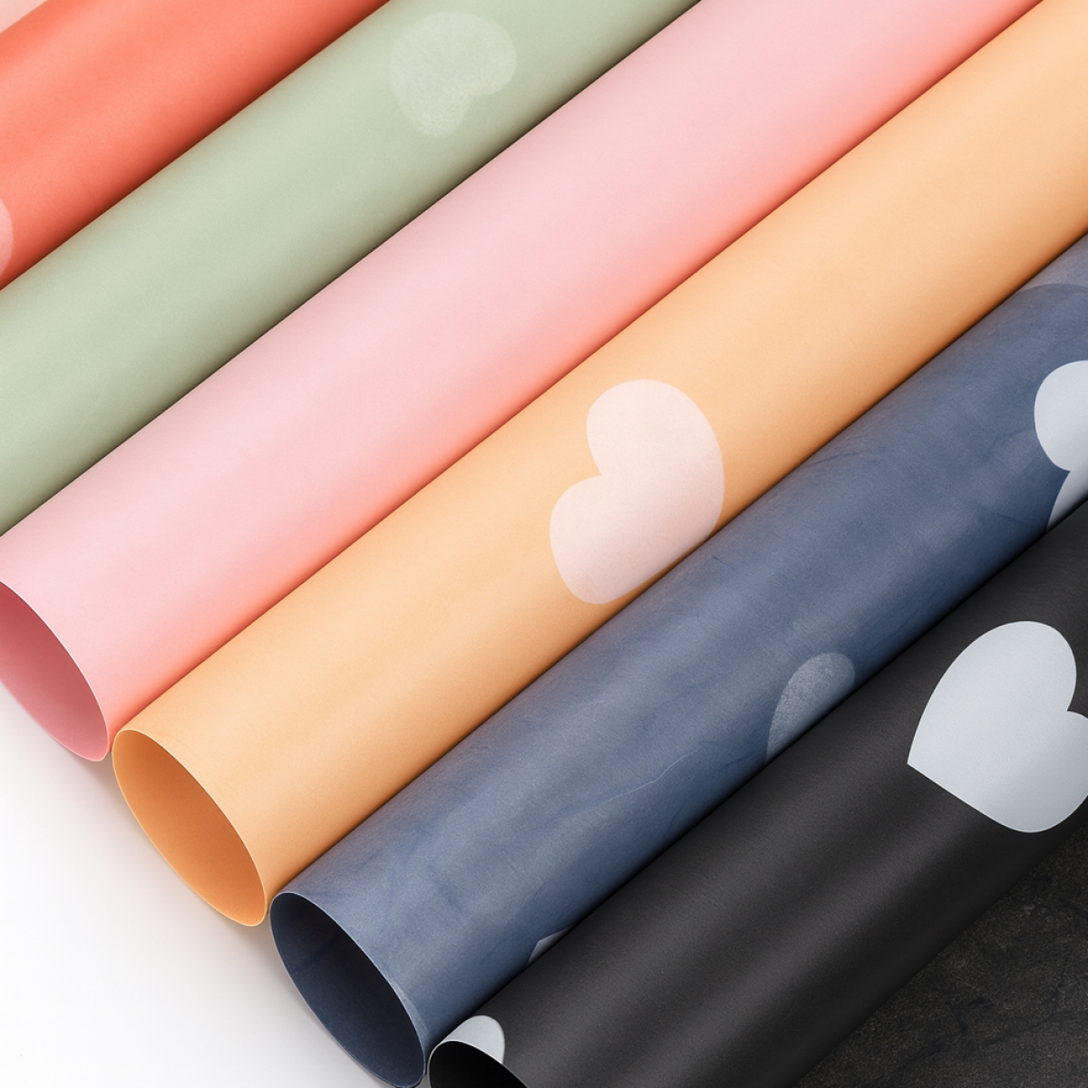 Solid Heart Print 20 Nos - Korean Bouquet Wrapping Sheets